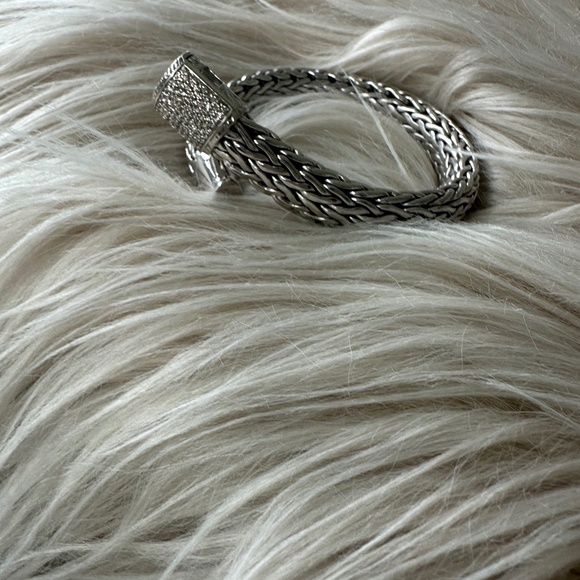 John Hardy Icon Bracelet with pave diamonds - Picture 1 of 7